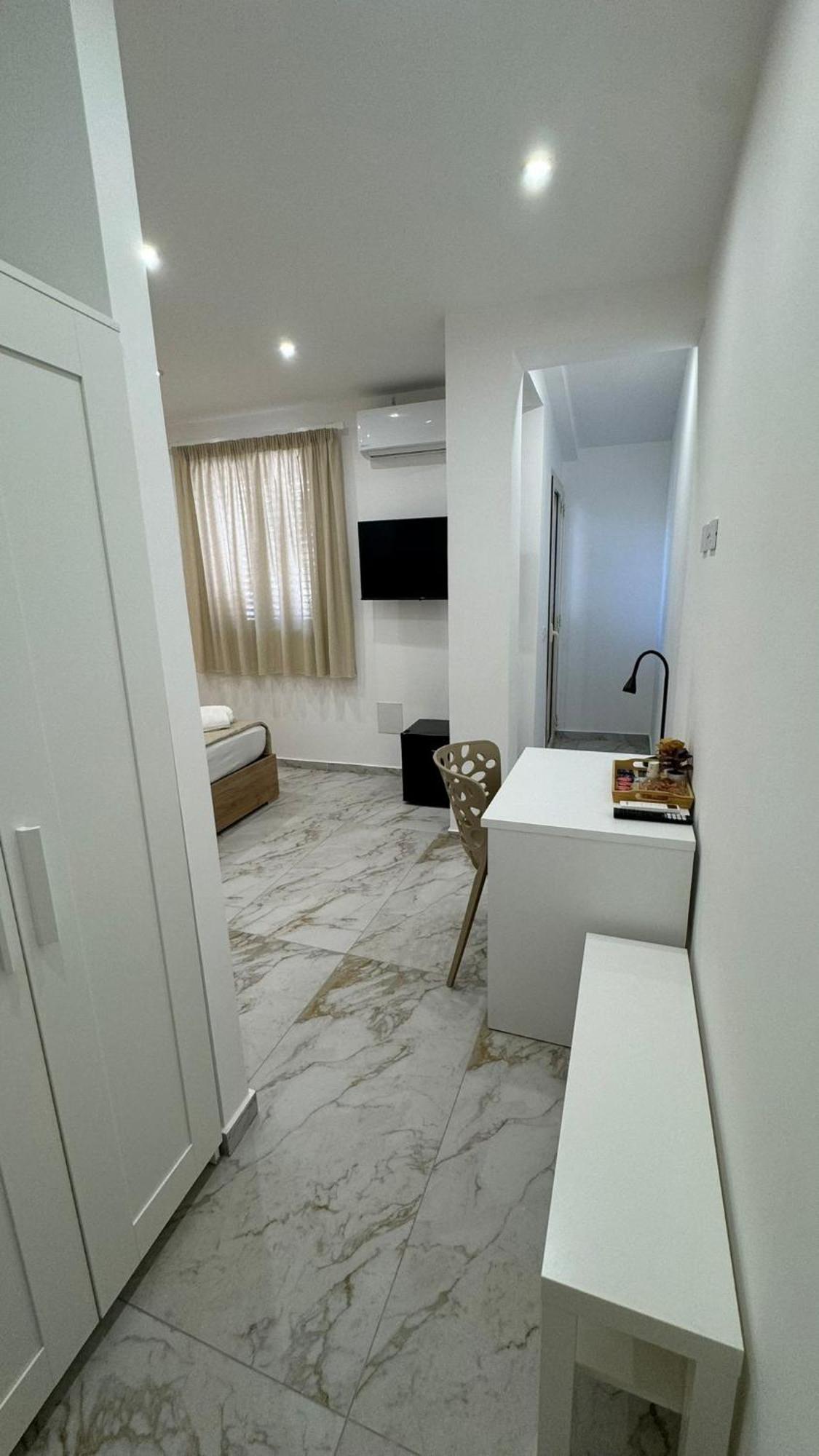 Bed and Breakfast Morgana Sea Катанія Екстер'єр фото