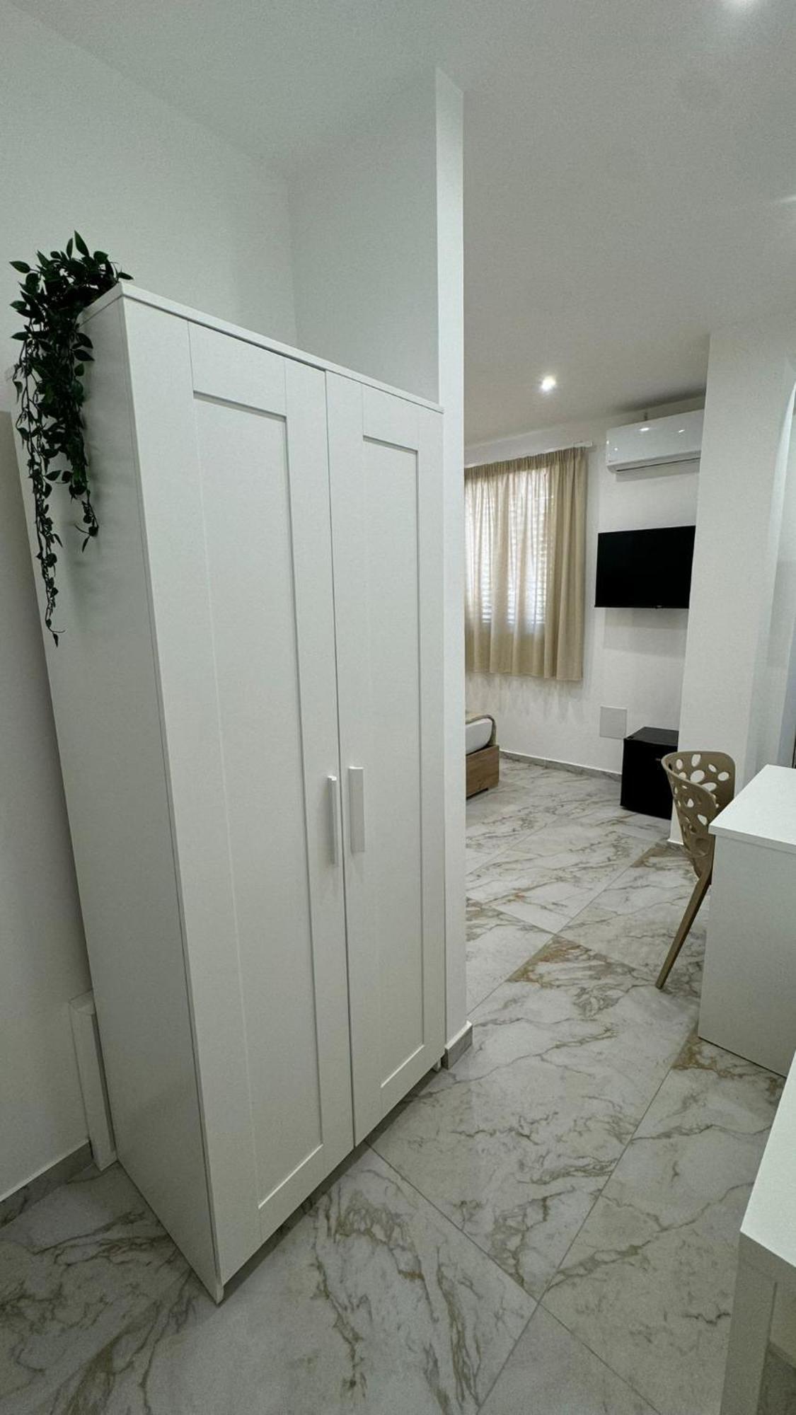 Bed and Breakfast Morgana Sea Катанія Екстер'єр фото