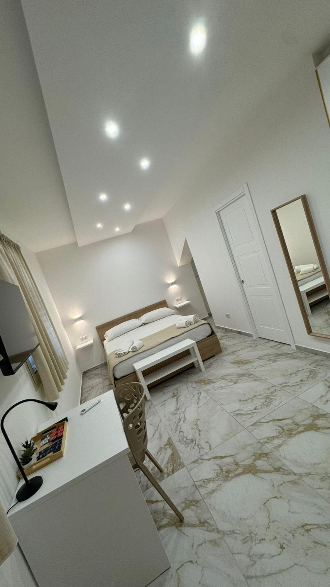 Bed and Breakfast Morgana Sea Катанія Екстер'єр фото